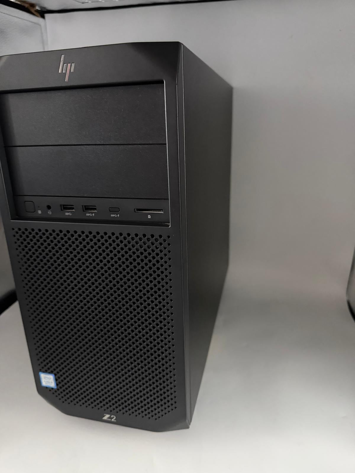 HP Z2 G4 Tower Workstation Intel Core i5-8500 16Go SSD 256Go WIN 11 PRO S96