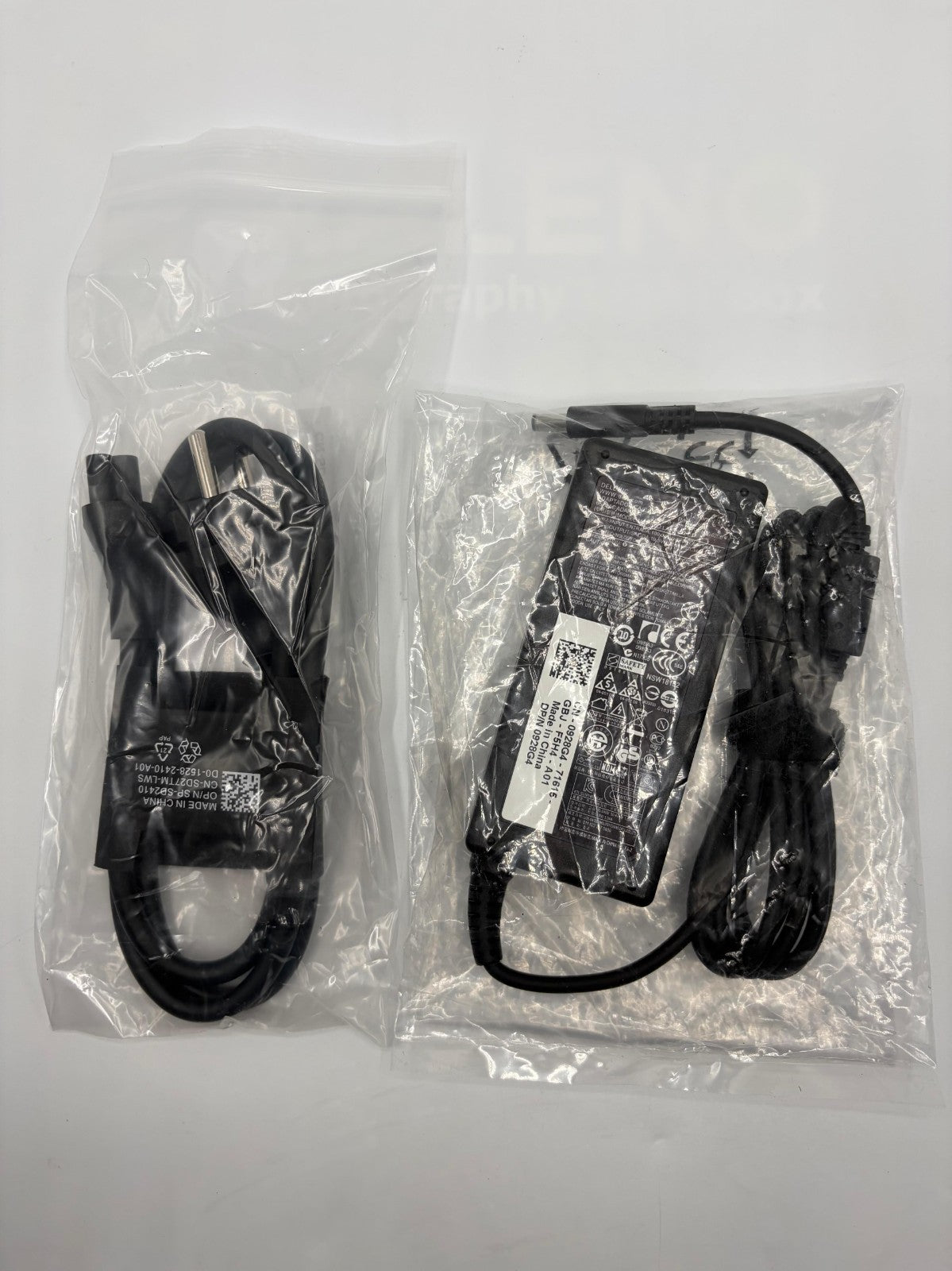 Chargeur ORIGINAL Dell 65W petit embout rond + Câble Mickey 19.5V PC Portable