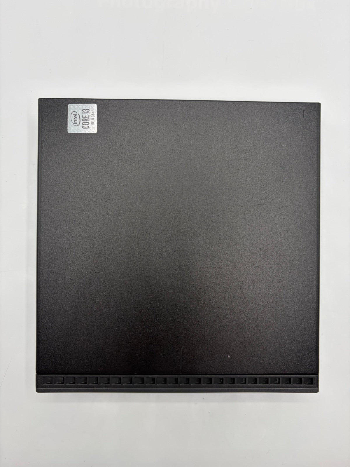 Lenovo ThinkCentre M70q Tiny i3-10100T 8Go 256Go SSD WIN 11 PRO – Réf AT30