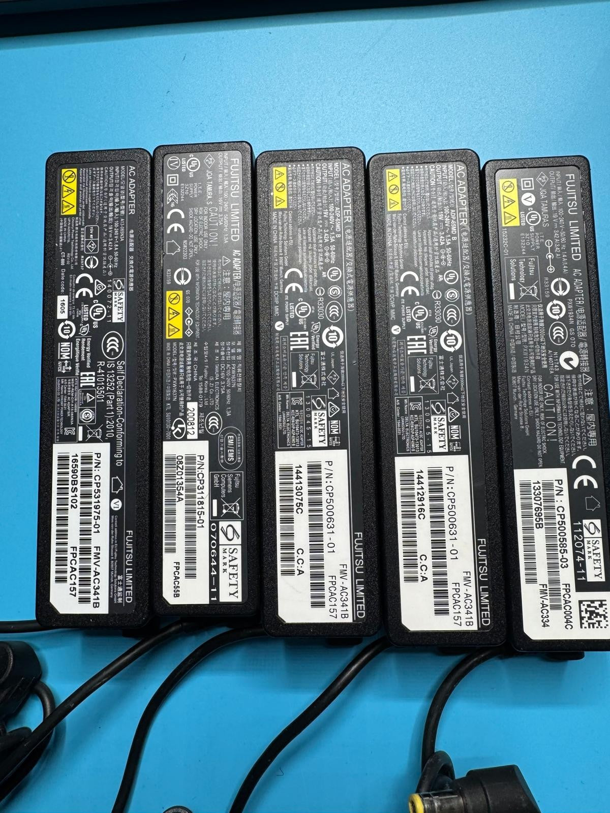 Chargeur Original FUJITSU 65W – 19V 3.42A – Embout jaune – Occasion testée