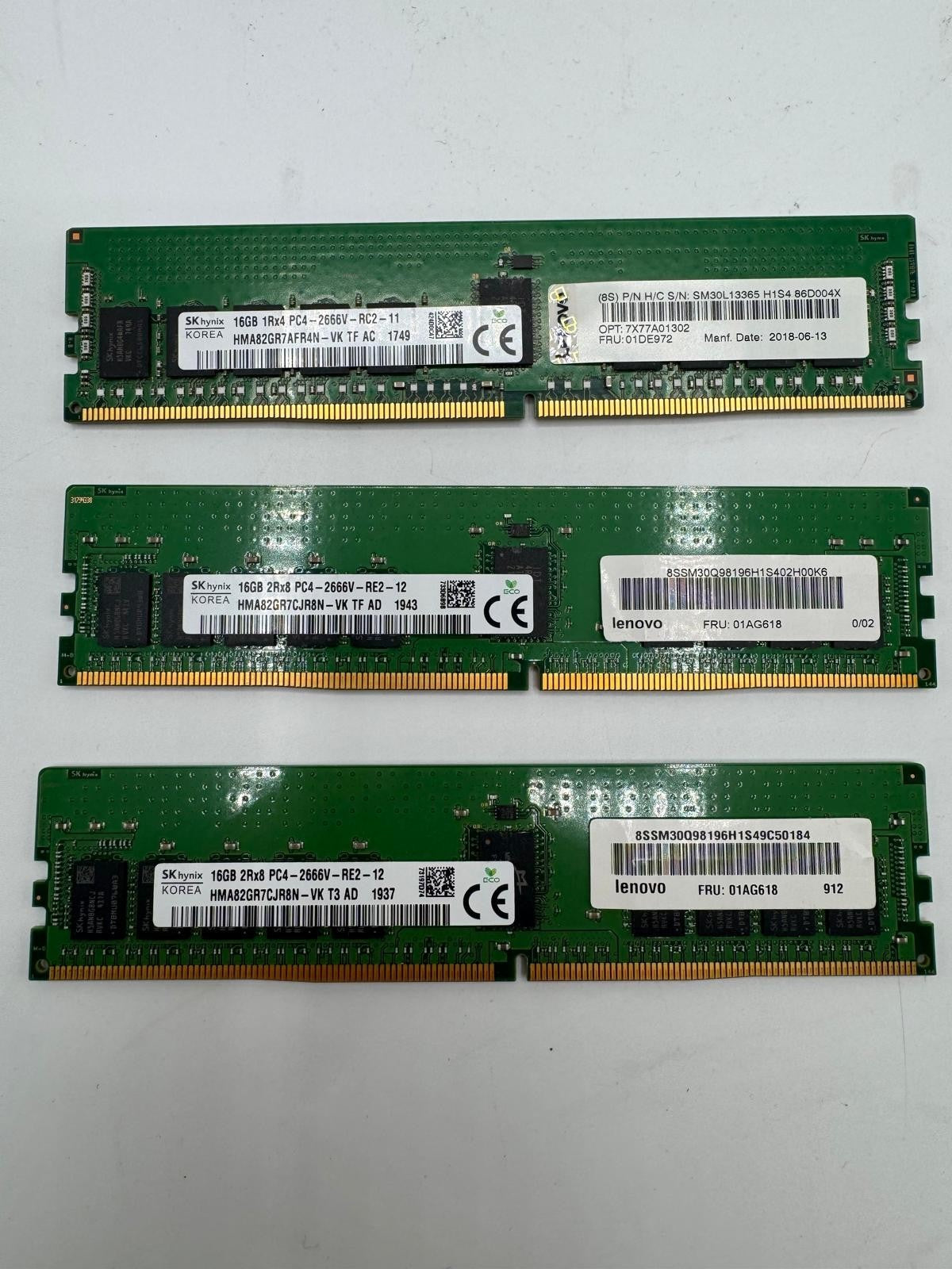 RAM 16Go DDR4 PC4-2666V ECC REG SK Hynix Lenovo Serveur Mémoire 16GB RDIMM
