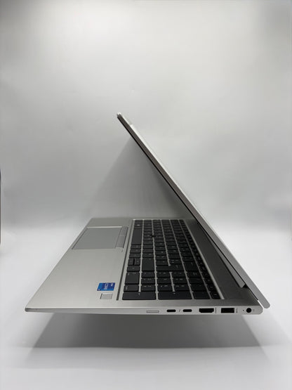 HP EliteBook 850 G8 – i7-1185G7 – 32Go RAM – SSD NVMe 512Go – 15,6" –  Ref. AT36