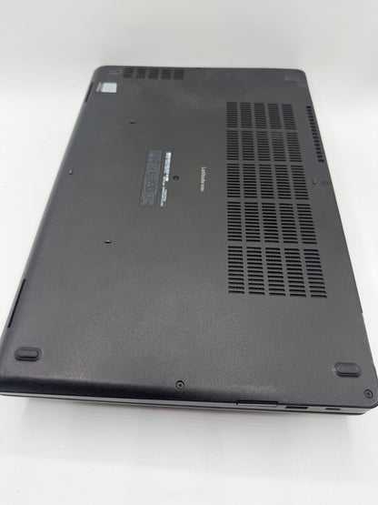 Dell Latitude 5590 i5-8350U 8Go 256Go SSD 15.6" Windows 11 Pro - Ref J38
