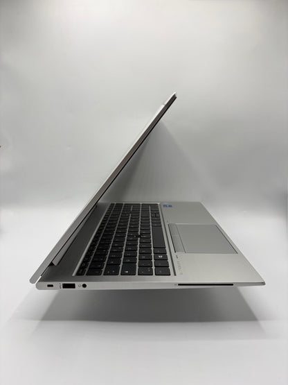 HP EliteBook 850 G8 – i7-1185G7 – 32Go RAM – SSD NVMe 512Go – 15,6" –  Ref. AT36