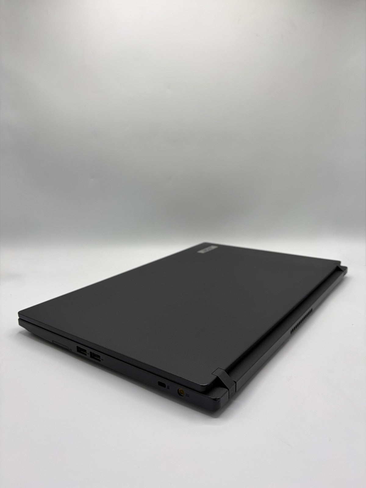 Acer TravelMate P2510-G2-M i5-8250U 8Go 256Go SSD 15.6" Win11 Pro QWERTY ES RZ12