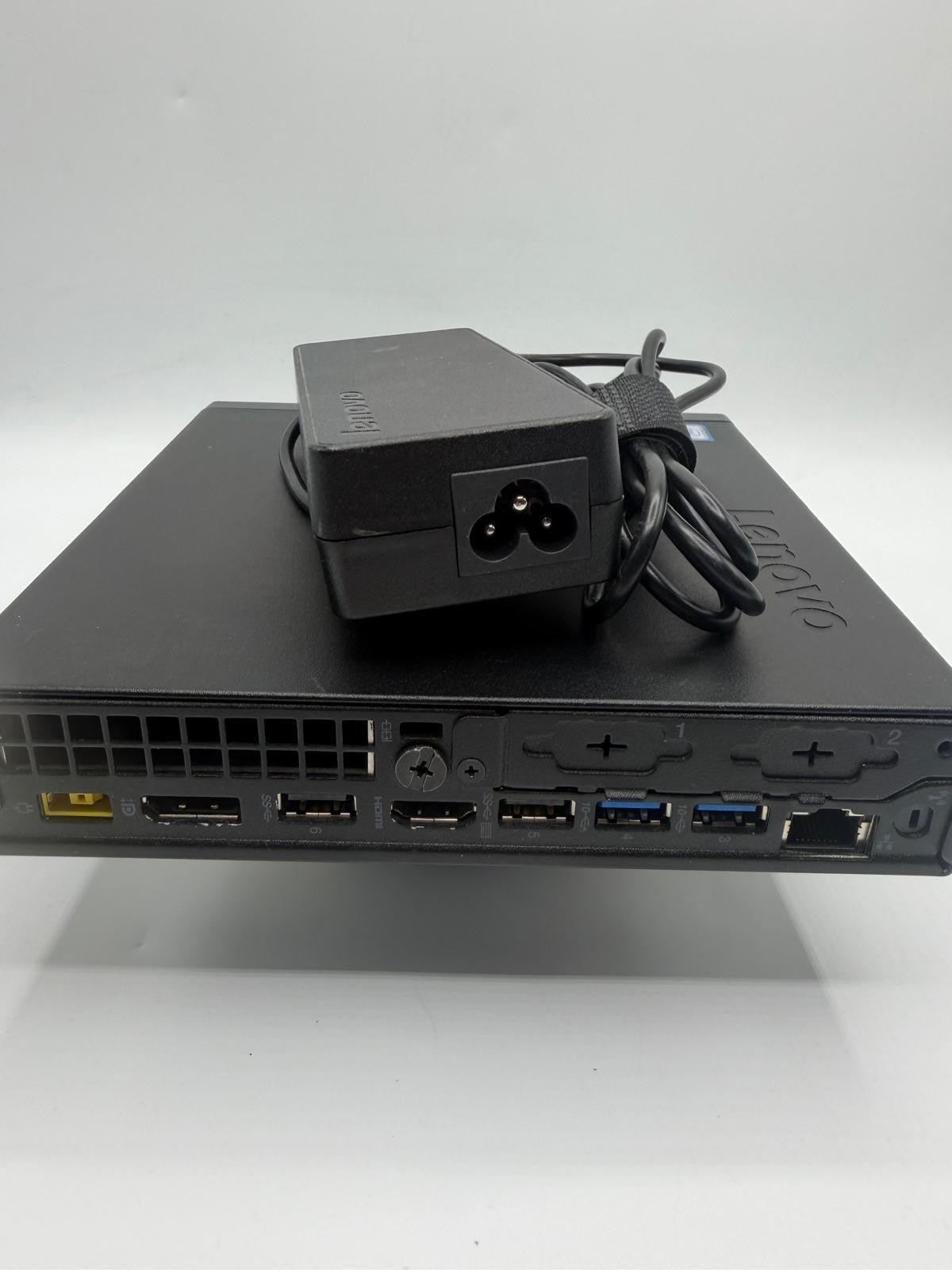 Lenovo ThinkCentre M720q Tiny i3-9100T 8Go 1To SSD WiFi Win11 Pro - Ref S92