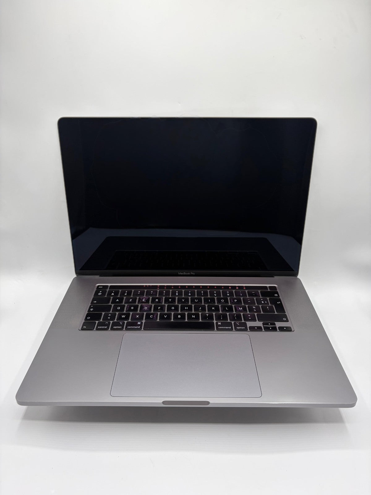 Apple MacBook Pro A2141 16" i7-9750H 16Go 512Go SSD Radeon Pro 5300M – Réf AT33