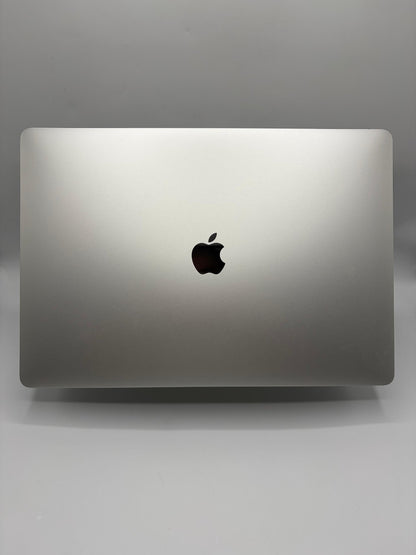 Apple MacBook Pro A1990 15,4" – i7-8850H – 16Go RAM – SSD 512Go – Réf. AT32