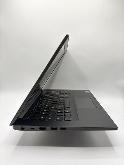 Dell Latitude 7490 – i5-8250U – 8Go RAM – SSD SATA 256Go – 14" – Réf.  AT44