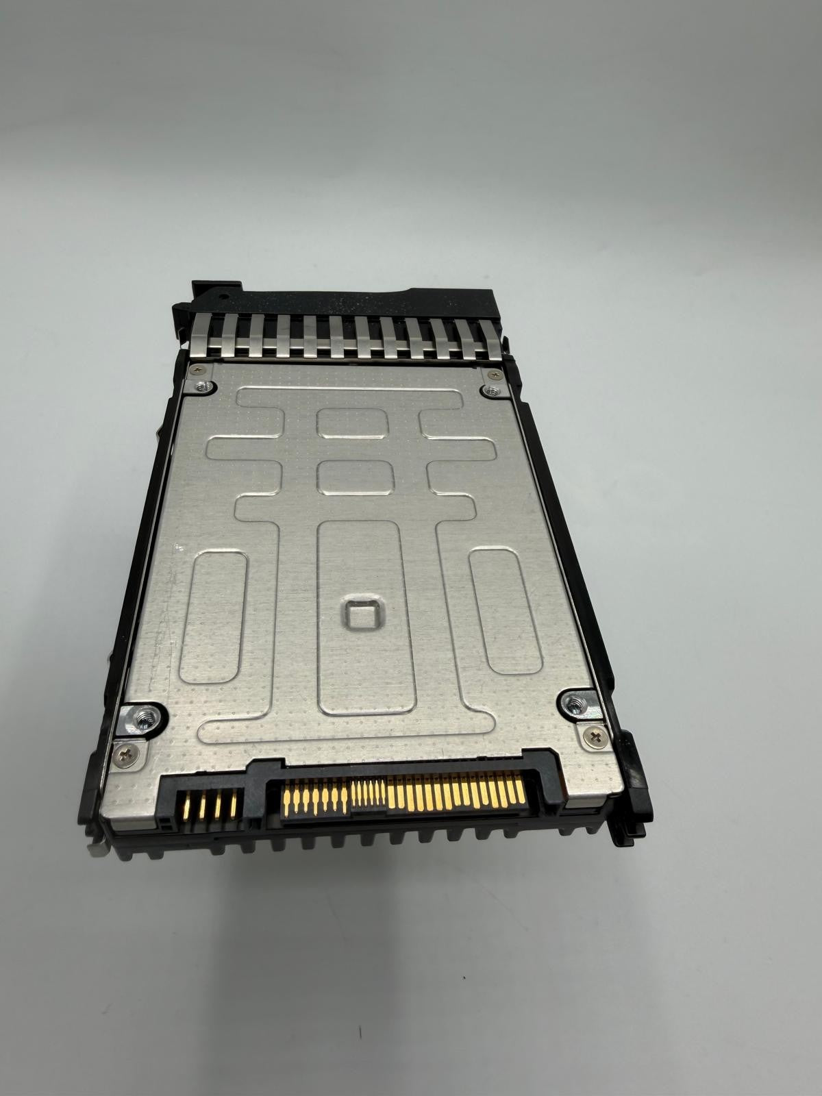SSD HPE 800Go SAS 12Gb 2.5" ST800FM0403 - Caddy inclus - Teste OK