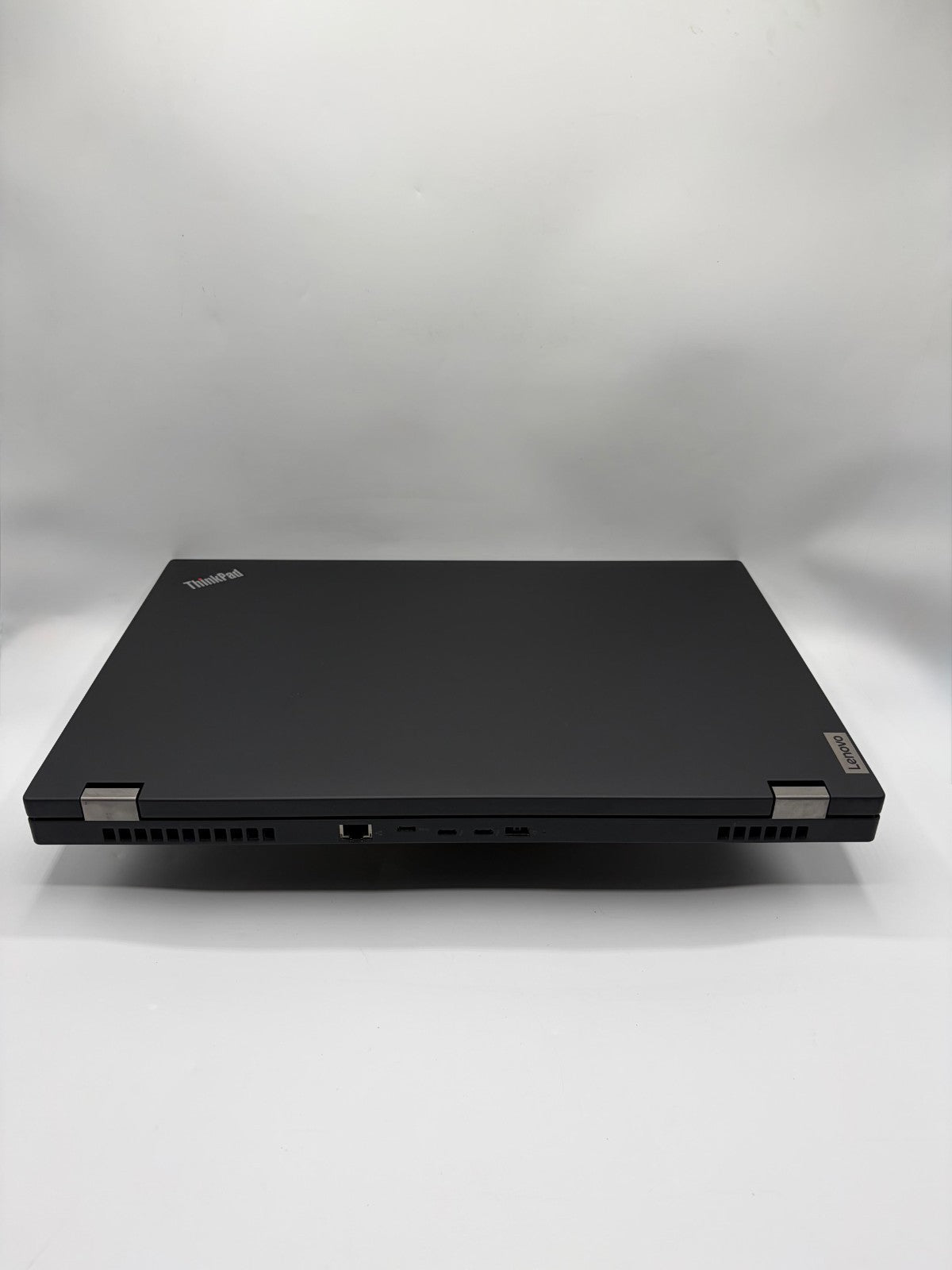 Lenovo ThinkPad P17 Gen 1 i7-10750H 32Go SSD 512Go 17,3" WIN 11 PRO – Ref At41