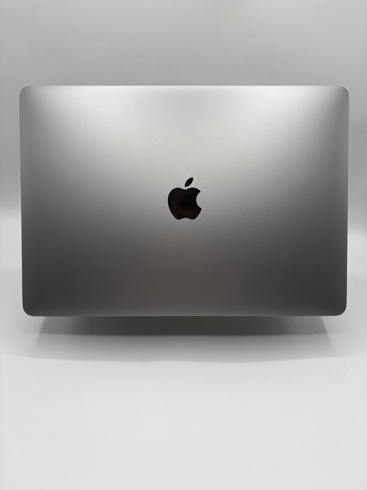 Apple MacBook Pro A2289 13,3" i5-8257U 8Go 256Go SSD QWERTY Italien – Réf AT35