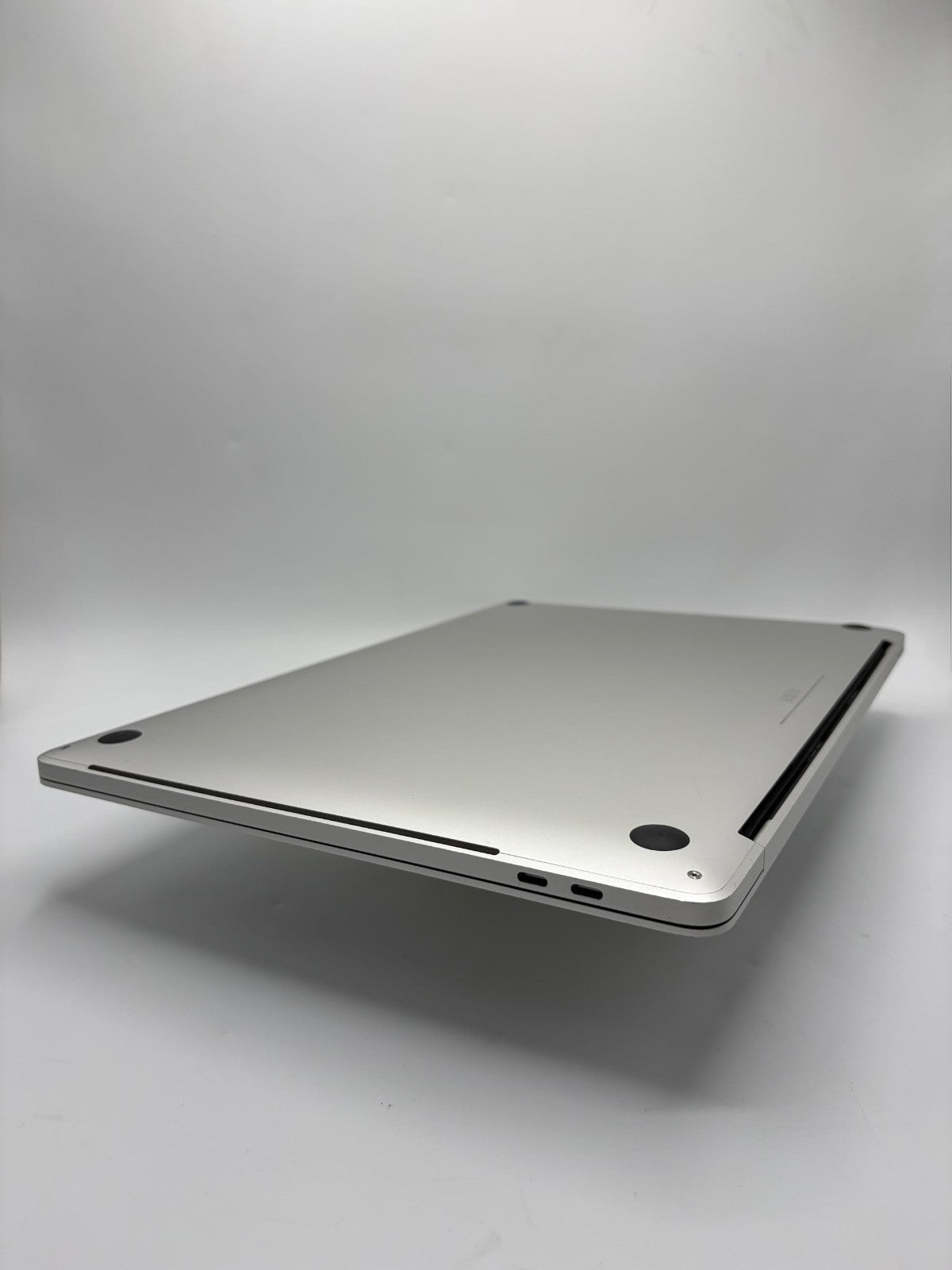 Apple MacBook Pro 16" A2141 – i7-9750H / 16Go RAM / 512Go SSD – macOS Tahoe M44a
