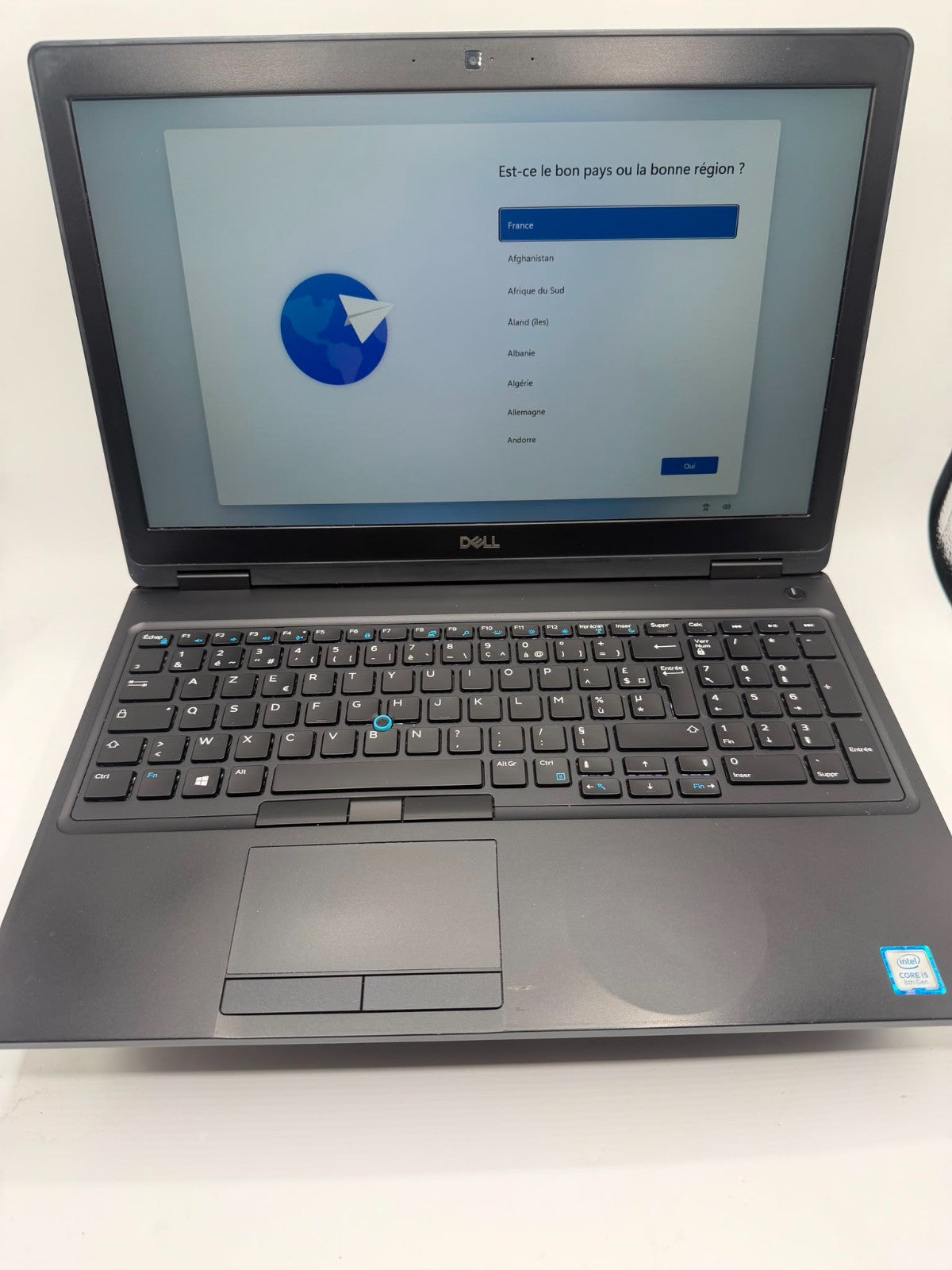 Dell Latitude 5590 i5-8350U 8Go 256Go SSD 15.6" Windows 11 Pro - Ref J38