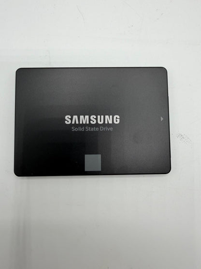 SSD SATA 2.5 1To Samsung 860 EVO 860 QVO 870 QVO Crucial BX500 - Au choix