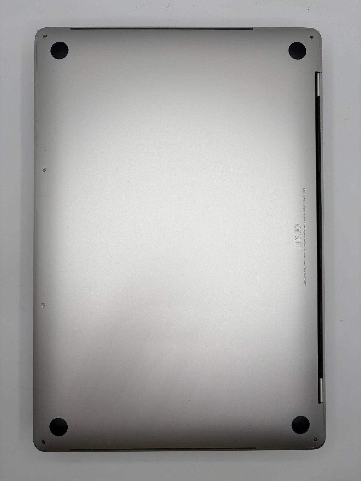 Apple MacBook Pro 16" A2141 – i7-9750H / 16Go RAM / 512Go SSD – Ref M44b
