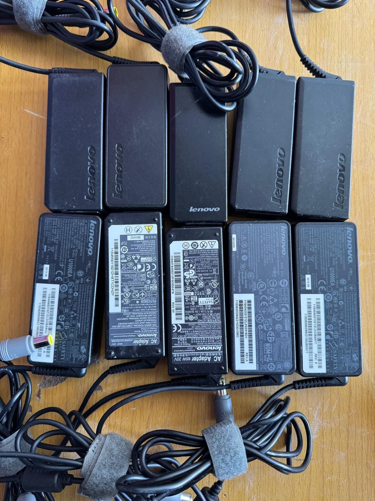 10 Chargeurs Lenovo 65W – Originaux – embout rond  Sans Câble Secteur