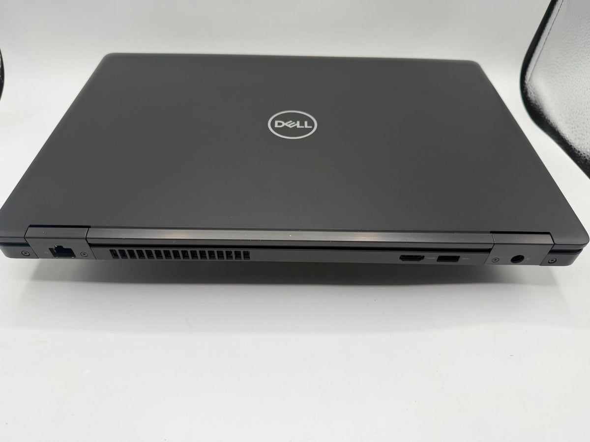 Dell Latitude 5590 i5-8350U 8Go 256Go SSD 15.6" Windows 11 Pro - Ref J38