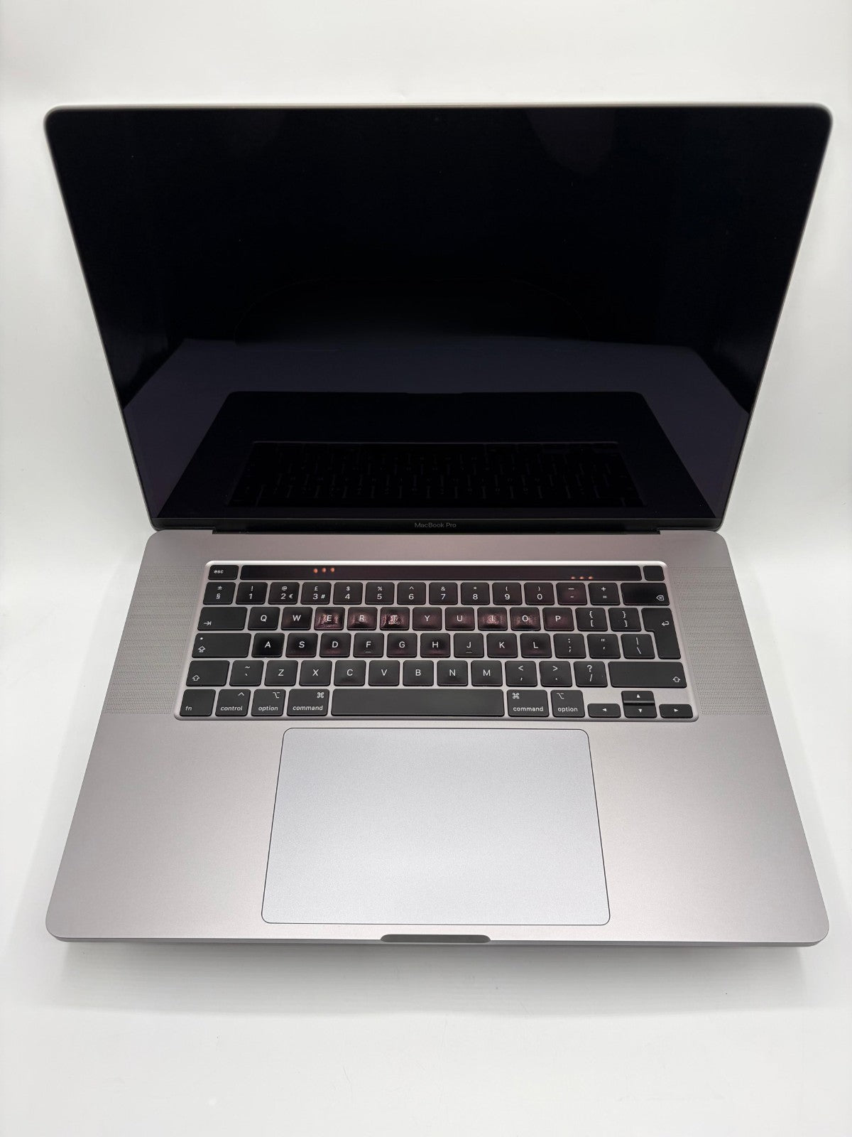 Apple MacBook Pro 16" A2141 – i9-9880H / 16Go RAM/ 1To SSD/Radeon Pro 5500M-M32