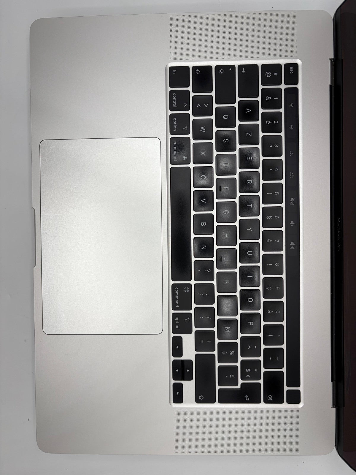 Apple MacBook Pro 16" A2141 – i7-9750H / 16Go RAM / 512Go SSD – macOS Tahoe M44a