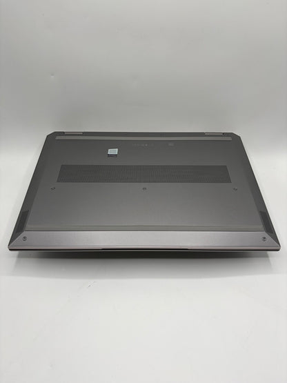 HP ZBook Studio G5 – i7-8750H / 16Go RAM / 512Go SSD / Quadro P1000 / WiN11 M56