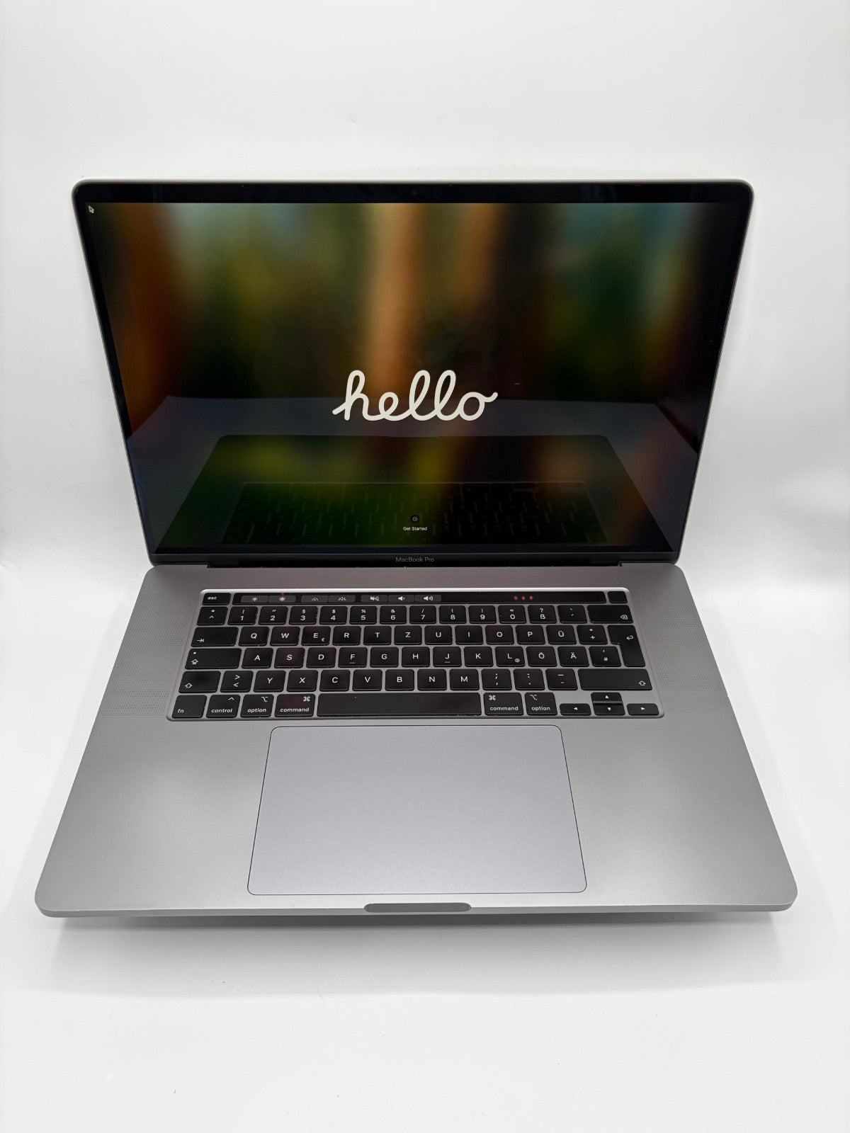 Apple MacBook Pro A2141 16" – i7-9750H – 16Go – SSD 512Go – QWERTY DE – Réf AT34