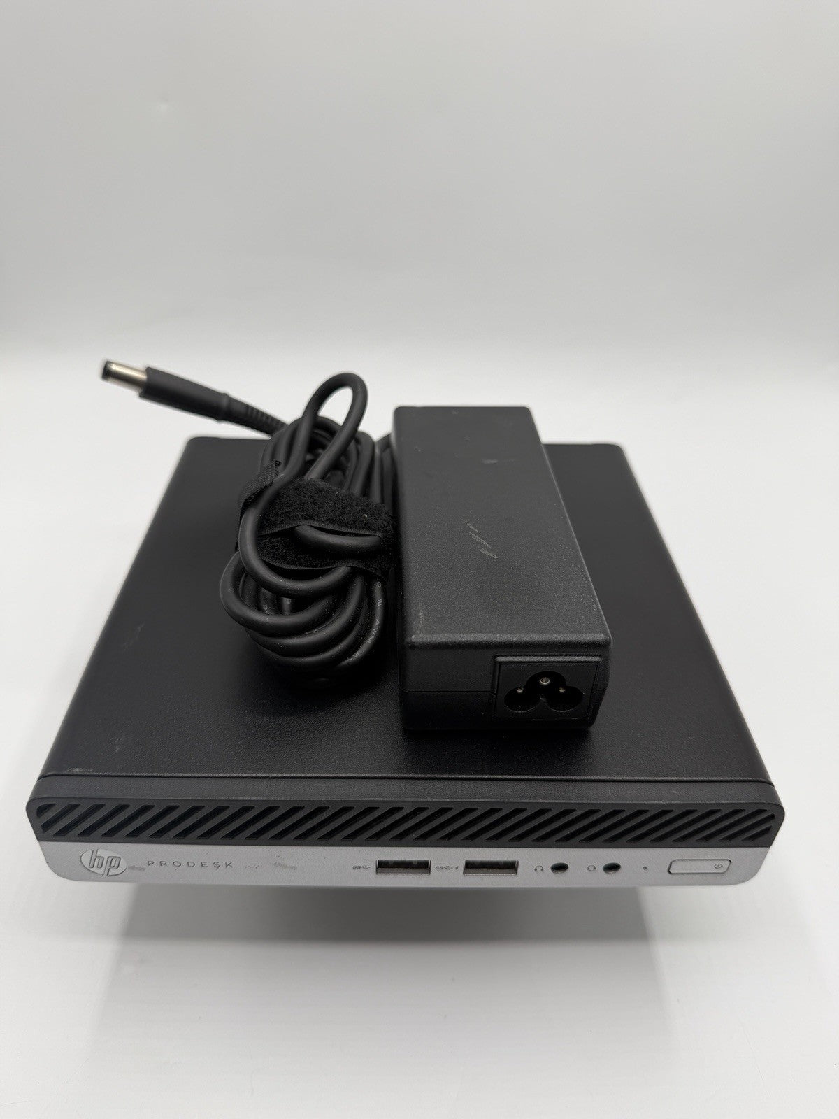 HP ProDesk 405 G4 Mini – AMD Athlon PRO 200GE – 8Go RAM – 256 SSD –win11-ref S01