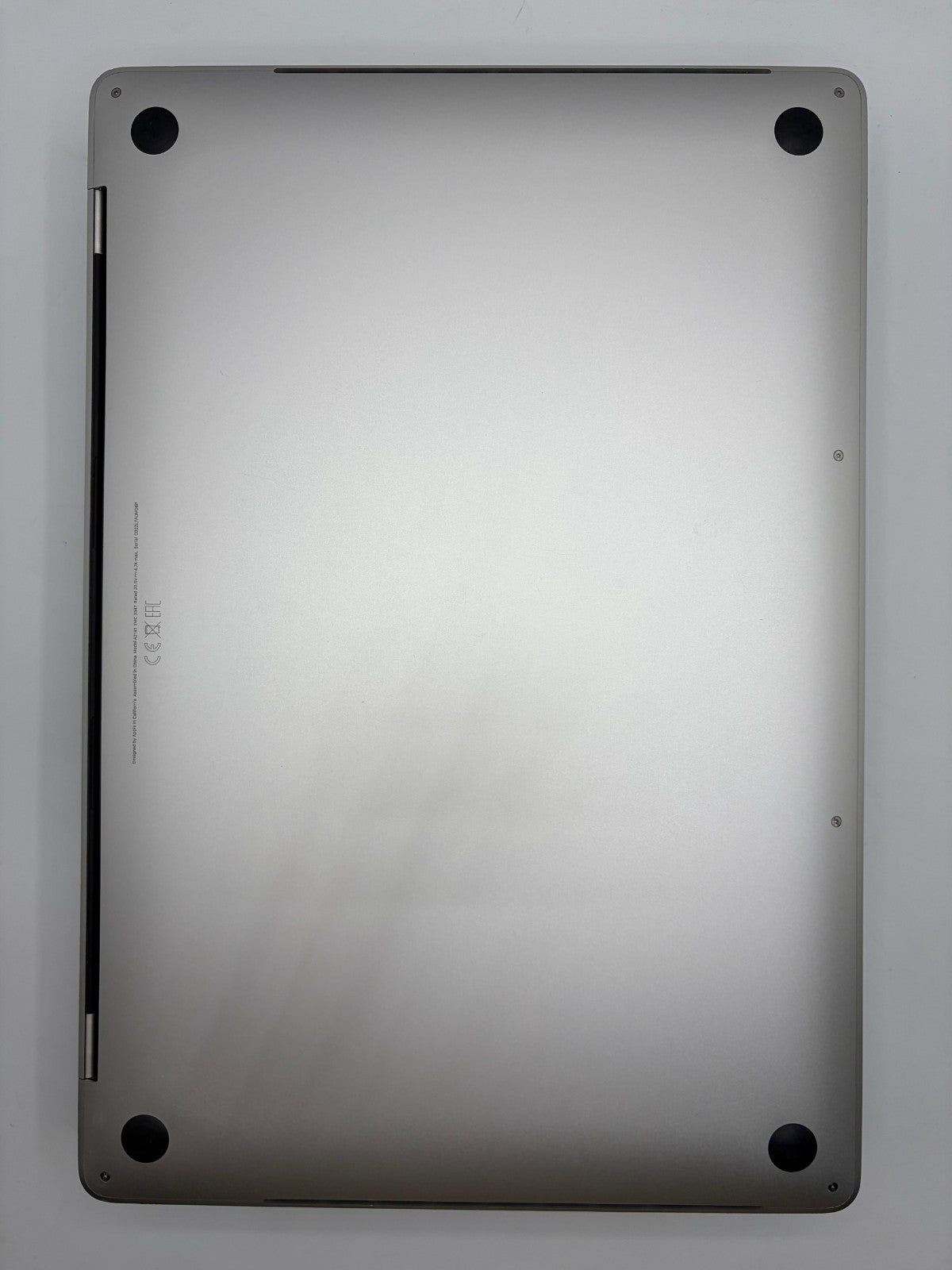 Apple MacBook Pro 16" A2141 – i7-9750H / 16Go RAM / 512Go SSD – macOS Tahoe –M44