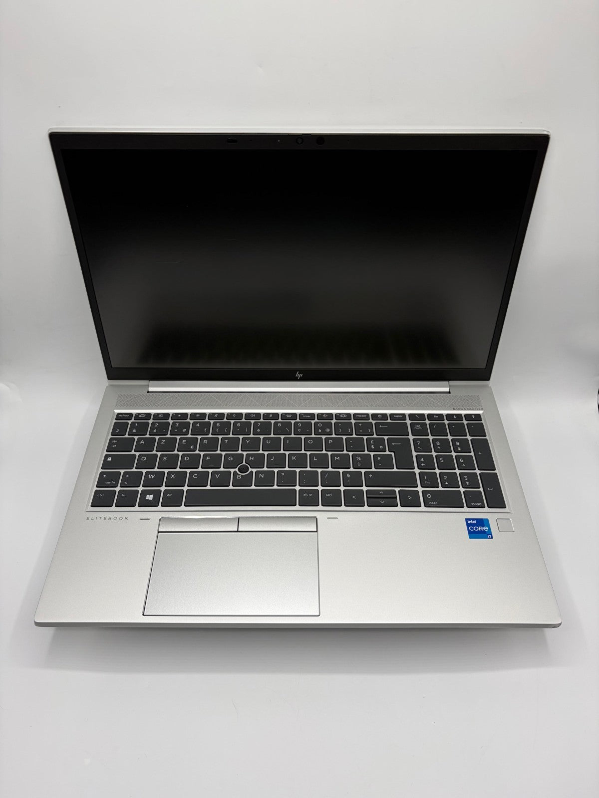 HP EliteBook 850 G8 – i7-1185G7 – 32Go RAM – SSD NVMe 512Go – 15,6" –  Ref. AT36
