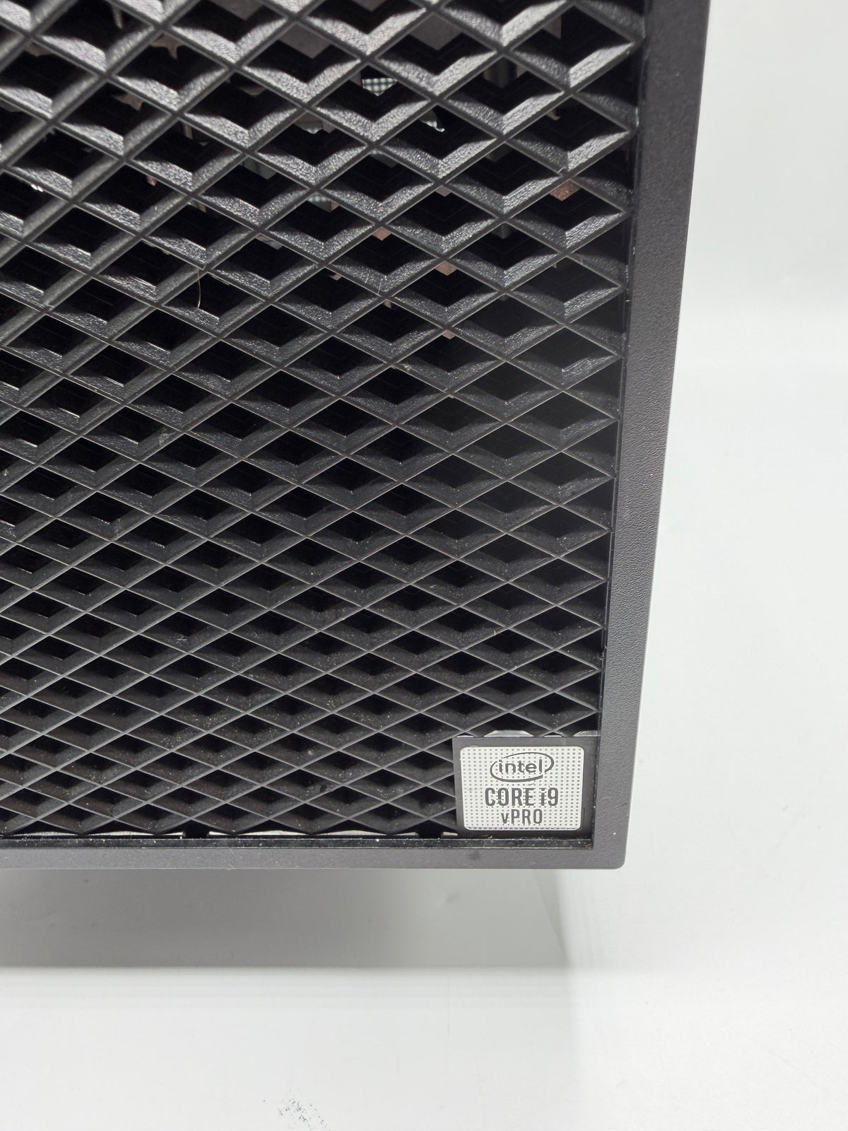 Dell Precision 3640 i9 vPro 10e Gen 32Go SSD 512Go Quadro P2200 WIN 11 PRO S94