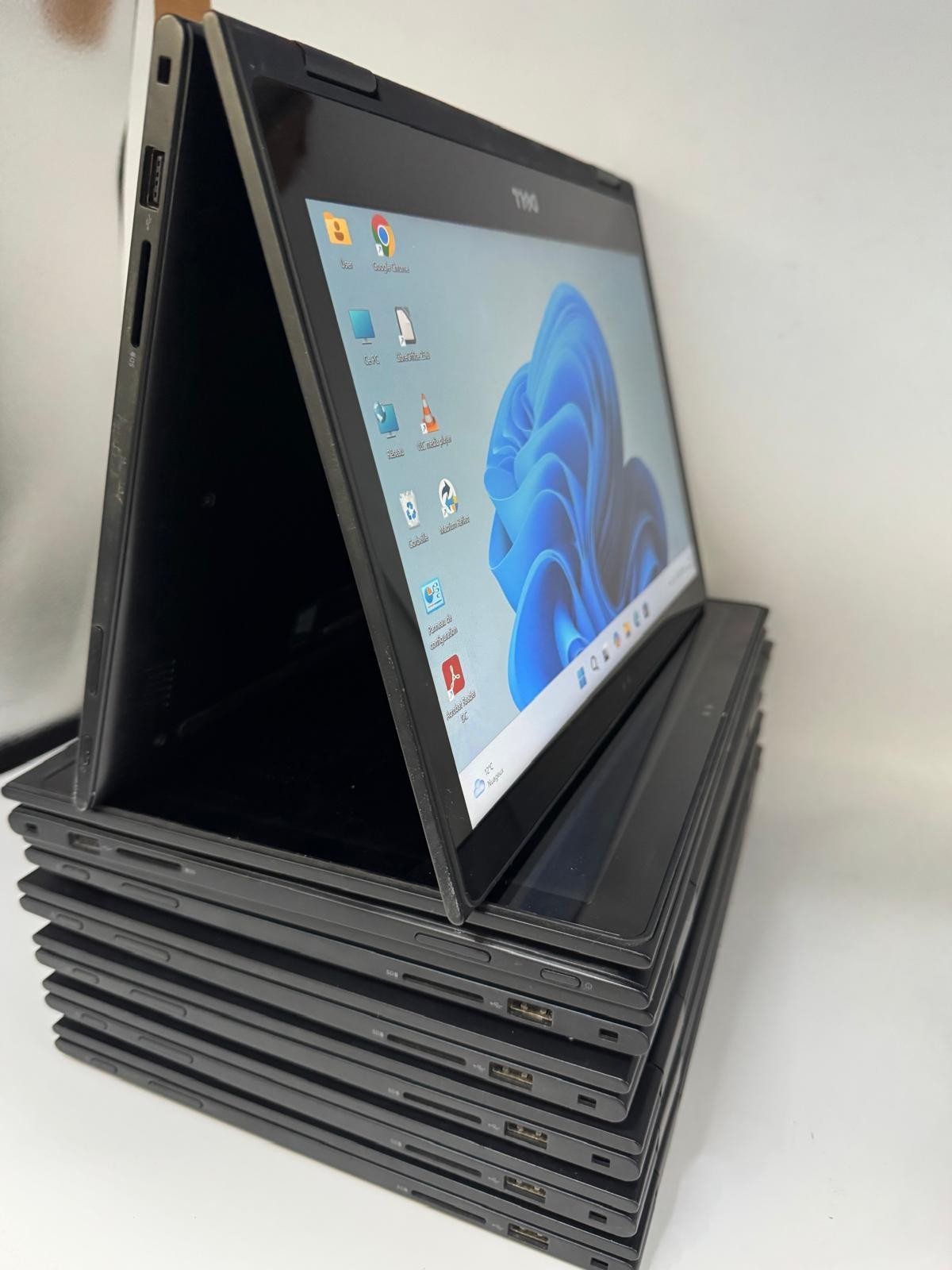 Dell Latitude 3390 2-en-1 – i3-7020U – 8Go RAM–256SSD-Tactile 13.2 batterie neuf