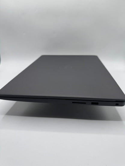 Dell Vostro 3500 i5-1135G7 8Go RAM 256Go SSD 15,6" Win11 Pro Batterie 75% ref M6
