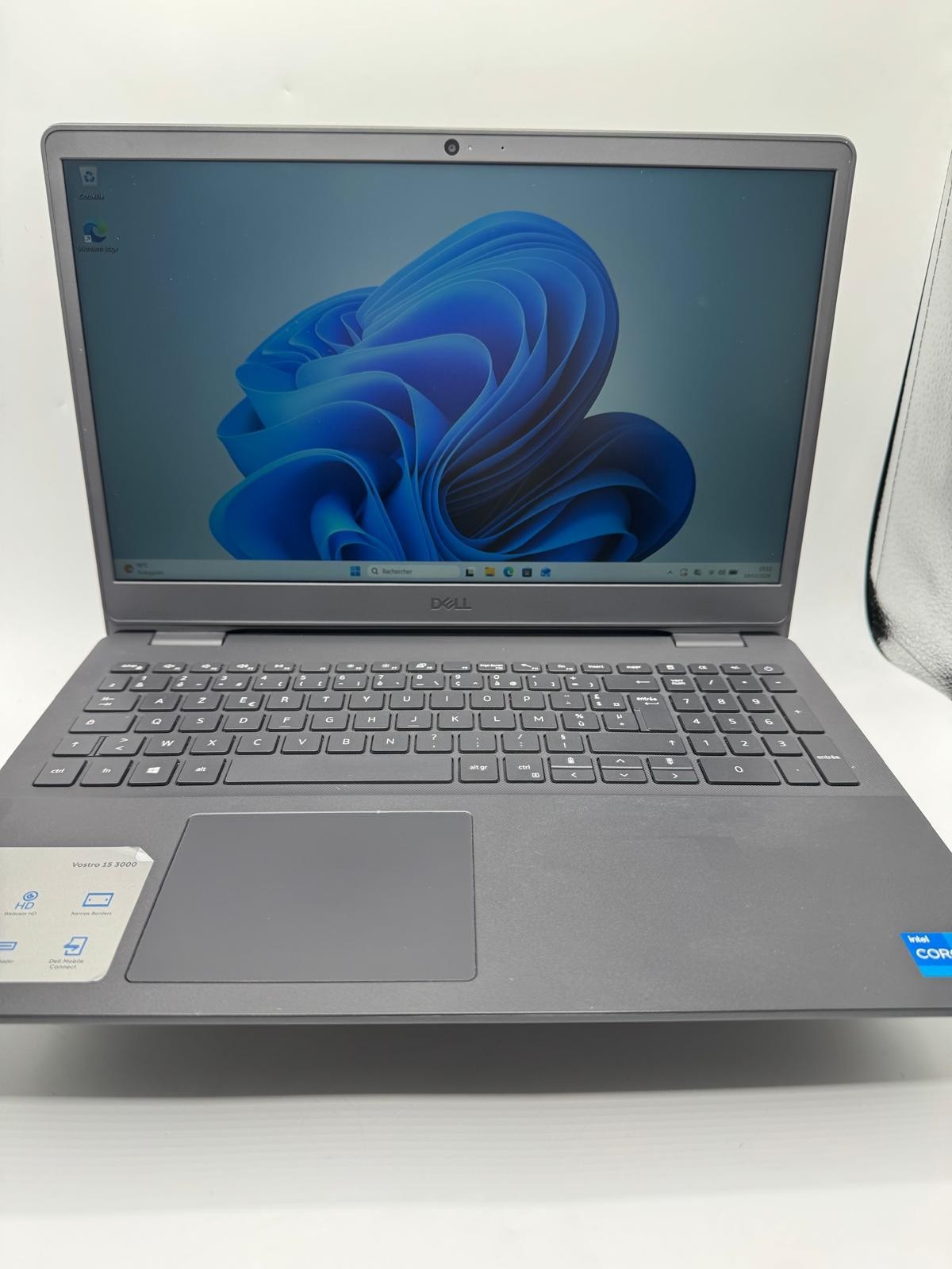 Dell Vostro 3500 i5-1135G7 8Go RAM 256Go SSD 15,6" Win11 Pro Batterie 75% ref M6