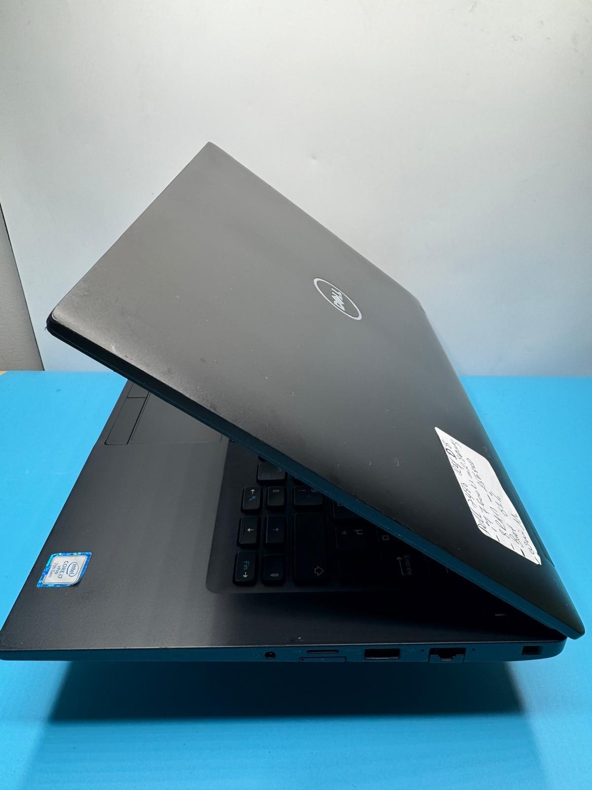 Dell Latitude 7480 i7-7600U / 8Go RAM / 256Go SSD / 14" Full HD / Win11 Pro /RD8
