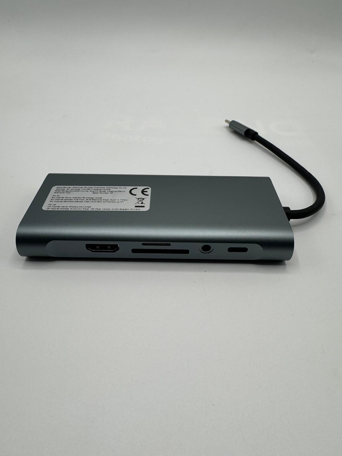 Station d’Accueil USB-C 11-en-1 – 4K HDMI / VGA / Ethernet / USB 3.0 / PD 100W